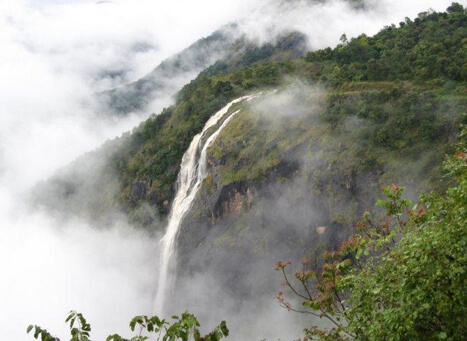 Vagamon-Thekkady Tour Package